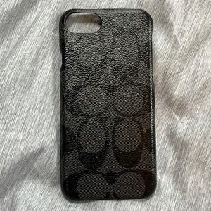 Coach iPhone 6/6s/7/8 case